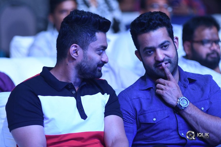 Naa-Nuvve-Pre-Release-Function-Photos